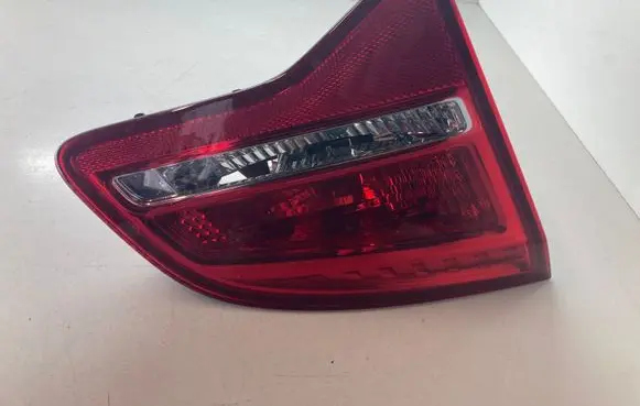 Opel Meriva B Tailgate rear/tail lights