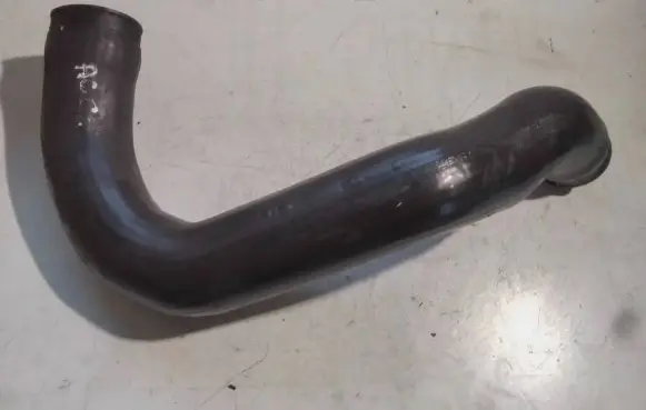 Audi A6 S6 C5 4B Intercooler hose/pipe 4B0145745A