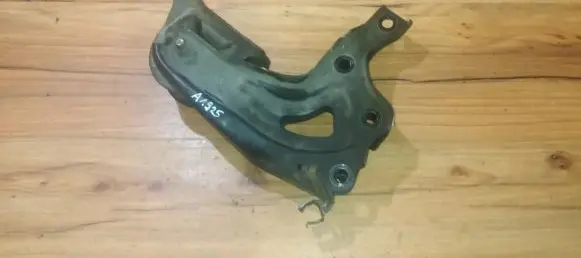 Honda Accord Engine mount bracket