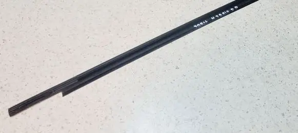 Toyota Yaris Front door glass trim molding 850FR1