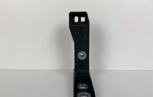 Audi Q7 4M Front bumper mounting bracket 4M8807333 4M8