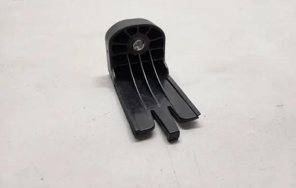 Audi Q7 4M Headlight/headlamp mounting bracket