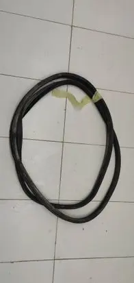 Peugeot Partner III Front door rubber seal