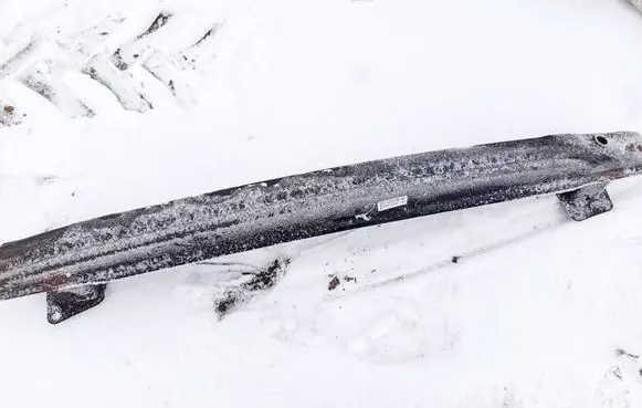 Volkswagen PASSAT B7 Rear beam 