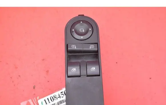 Opel Zafira B Electric window control switch 13228706