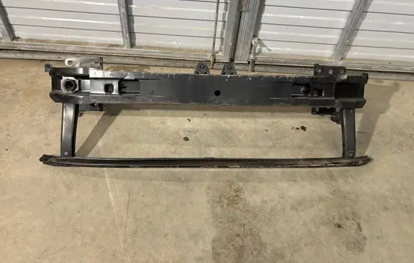 Volkswagen PASSAT B8 Front bumper cross member 3G0807111