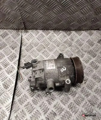 Volkswagen PASSAT CC Air conditioning (A/C) compressor (pump) 5K0820803A