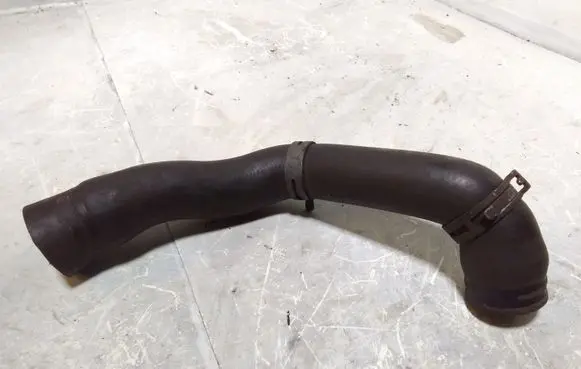 Volkswagen Transporter - Caravelle T4 Engine coolant pipe/hose