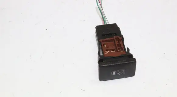 Toyota Avensis T270 ESP (stability program) switch 