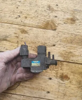 Mazda 3 II Turbo solenoid valve 1397000700