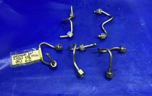 Nissan Qashqai Fuel injector supply line/pipe 45315R 4399R 2147R