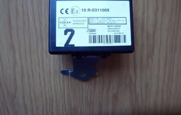 Toyota Avensis T270 Door control unit/module 897410D090 G455