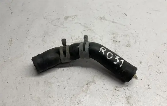 Dodge RAM 1500 DS Engine coolant pipe/hose