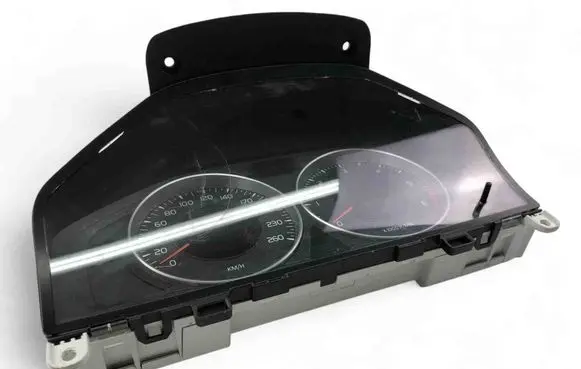 Volvo S60 Speedometer (instrument cluster) 31327581AA