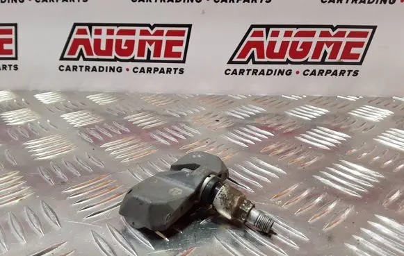 BMW 5 F10 F11 Tire pressure sensor 6781847