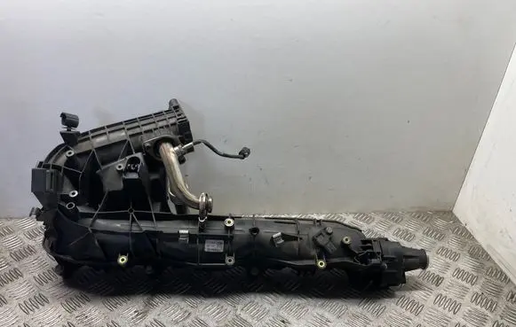 BMW 5 F10 F11 Intake manifold 7800088