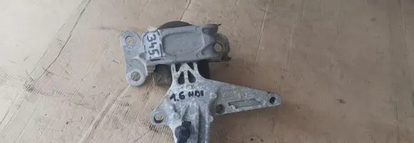 Renault Megane III Engine mounting bracket 326E28