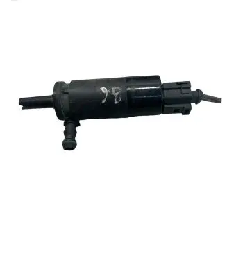 Volkswagen PASSAT B6 Headlight washer pump 
