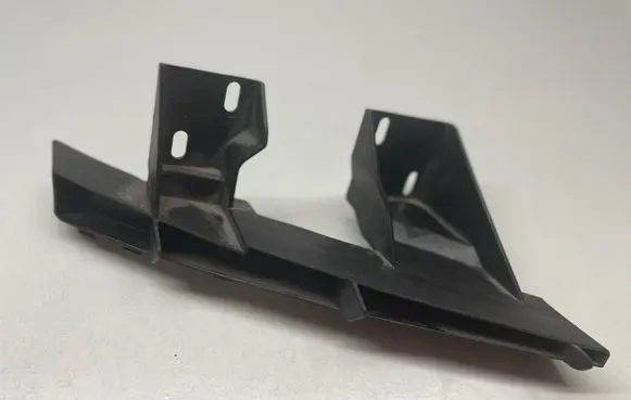 Front bumper mounting bracket