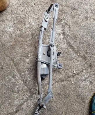Volvo S60 Front wiper linkage and motor 9171901 404606