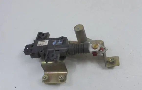 Chevrolet PT Cruiser Central locking motor 04894069AB