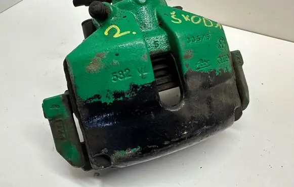 Front brake caliper