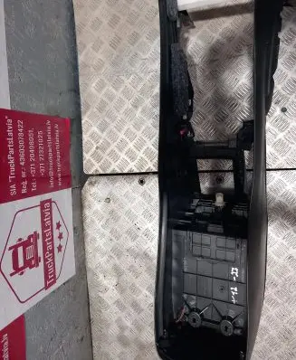 Toyota RAV 4 (XA30) Armrest 5881142030 T12027