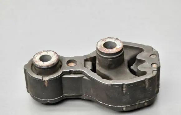 Mazda 3 III Engine mount bracket K1442 GHP9