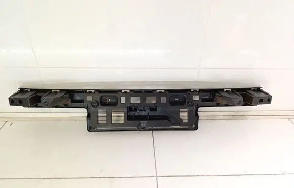 MG Marvel R Rear bumper mounting bracket P10970223