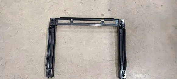 Audi Q7 4M Seat frame 4M0881677A
