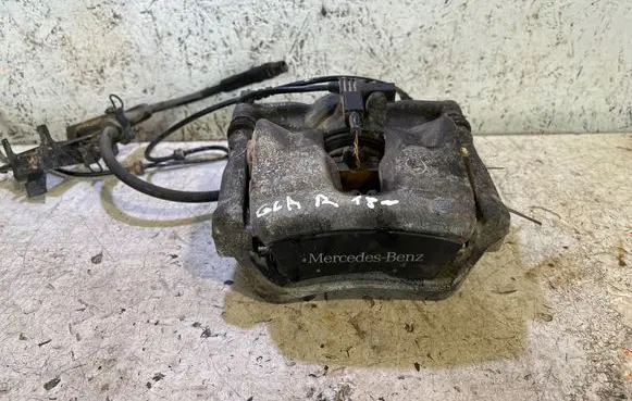 Mercedes-Benz GLA W156 Front brake caliper