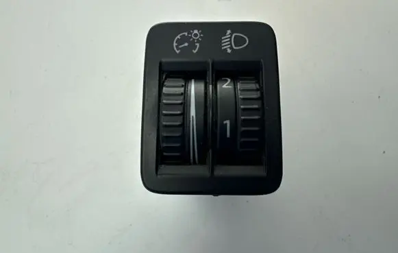 Volkswagen PASSAT B7 Headlight level height control switch 3AA941333