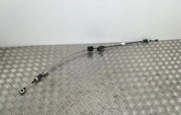 Volvo XC90 Gear shift cable linkage 31325795