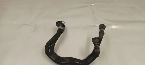 BMW X5 G05 Engine coolant pipe/hose 8596403