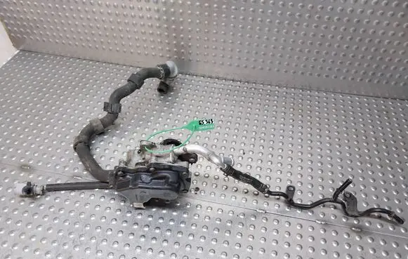 Volkswagen Polo V 6R EGR valve S26380363 04B131425