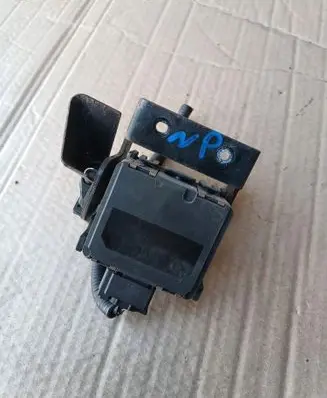 Nissan Pulsar Blind spot module 284383zl1b