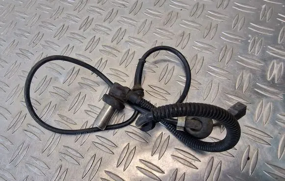 Audi A4 S4 B5 8D ABS brake wheel speed sensor 8D0927803