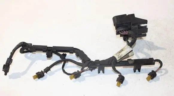 Audi A3 S3 8P Fuel injector wires 06J971082B