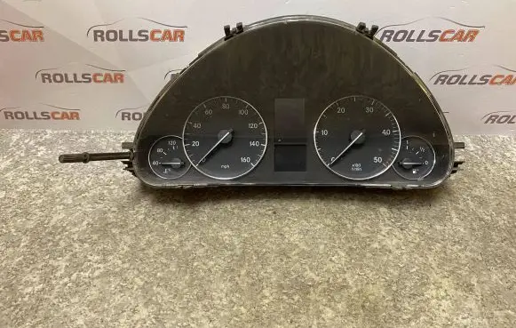Mercedes-Benz C W203 Speedometer (instrument cluster) A2035405047 110080266006 A2C53020883