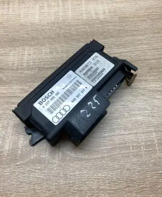 Audi 100 S4 C4 Ignition amplifier control unit 4A0907397 0227400190