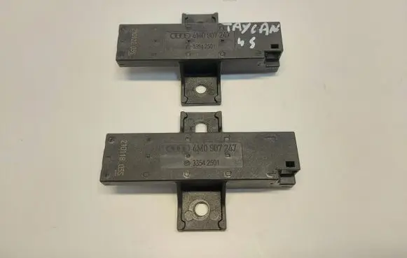 Porsche Taycan 9J1 Keyless system antenna 4M0907247JLK0121