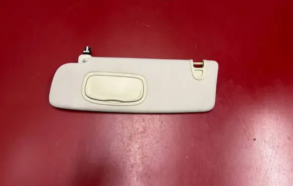 Chrysler Pacifica Sun visor 