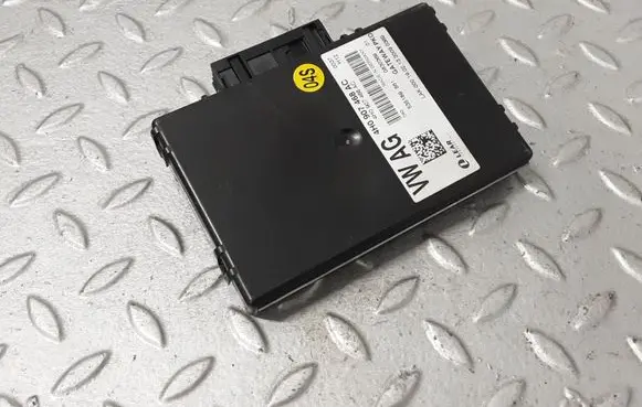 Audi A8 S8 D4 4H Gateway control module 4H0907468AC
