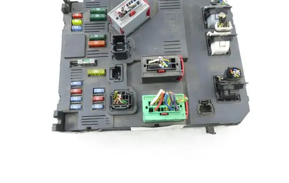 Citroen C3 Central body control module 9653667380 S118085200L