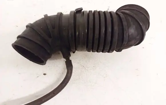 Mitsubishi Colt Air intake hose/pipe
