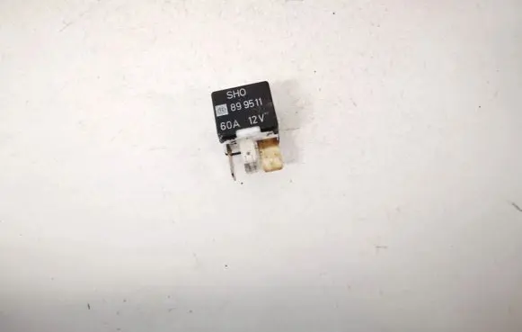 Audi A4 S4 B5 8D Other relay 443951253j 899511