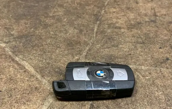 BMW Z4 E89 Ignition key/card 6986585