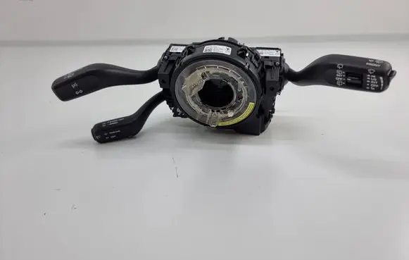Wiper turn signal indicator stalk/switch