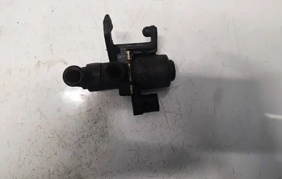 BMW 3 E36 Coolant heater control valve 1387846