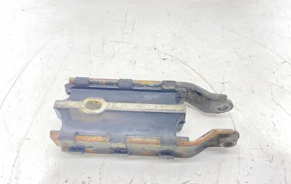 Volvo S80 Engine mount bracket 8G9N6P082BA